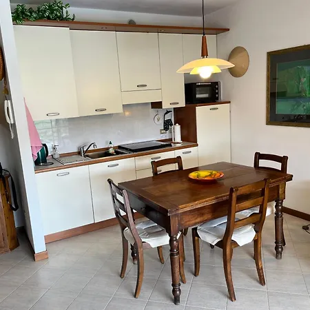 Robi Appartement *
